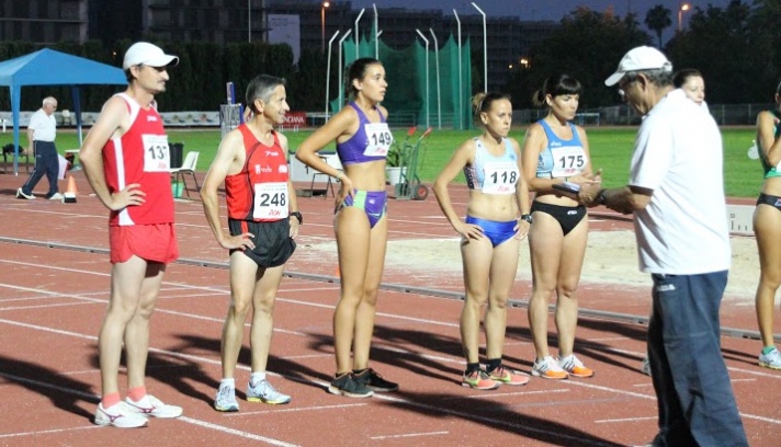 La capital valenciana acoge un nuevo curso de juez de atletismo/La capital valenciana acull un nou curs de jutge d'atletisme