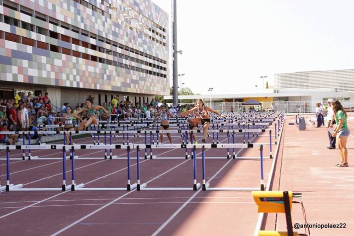 Castellón acoge un nuevo curso de juez de atletismo /Castelló acull un nou curs de jutge d'atletisme