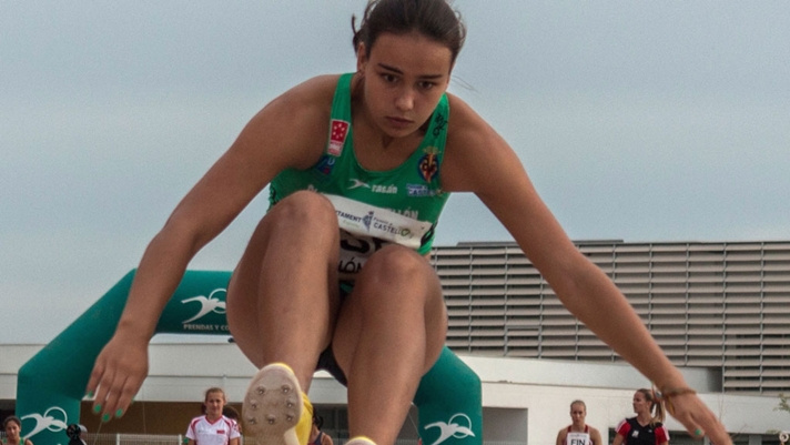 Carmen Ramos bate el record de España júnior en heptatlón/Carmen Ramos bat el rècord d'Espanya júnior en heptatlón