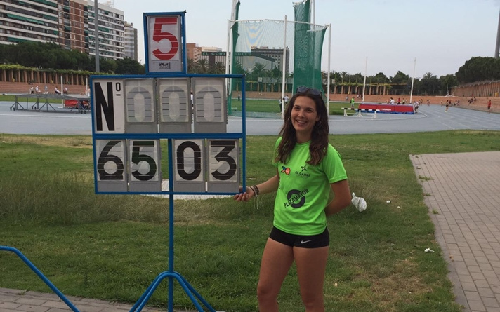Gema Martí, mejora su record de España en martillo/Gema Martí, millora el seu rècord d'Espanya en martell