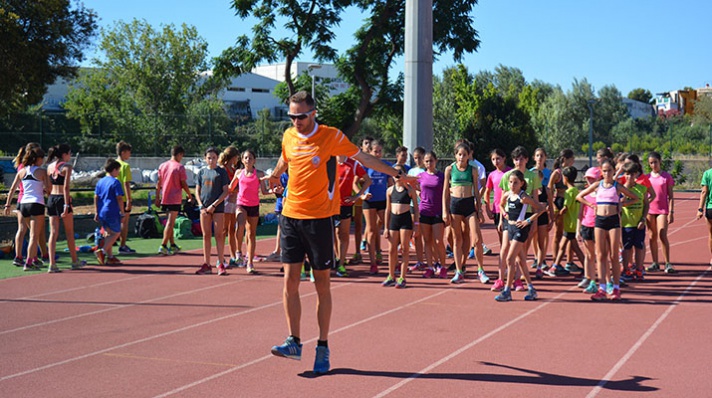 Campus FACV, disfruta de unas vacaciones diferentes/Campus FACV, gaudix d'unes vacacions diferents