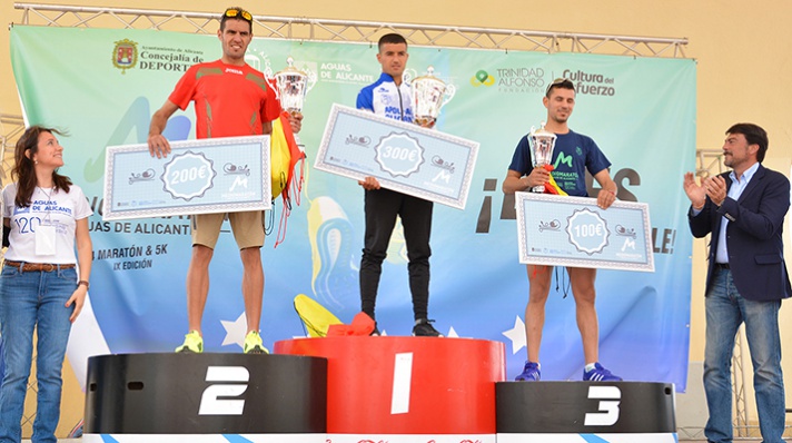 Un Medio Maratón de récord en Alicante/Una Miaja Marató de rècord en Alacant
