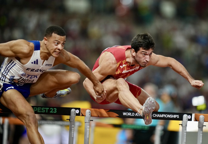 Llopis acaricia la final del Mundial/Llopis acaricia la final del Mundial