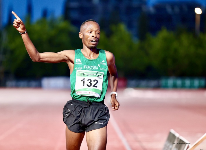Ndikumwenayo vuela en Oslo/Ndikumwenayo vola a Oslo