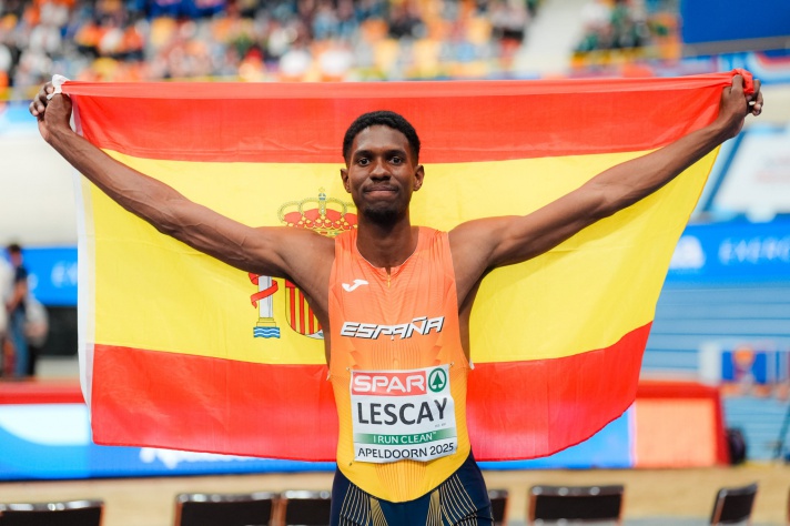 Lester Lescay logra la undécima medalla para el atletismo valenciano en un Europeo ‘indoor’/Lester Lescay aconseguix l'onzena medalla per a l'atletisme valencià en un Europeu ‘indoor’