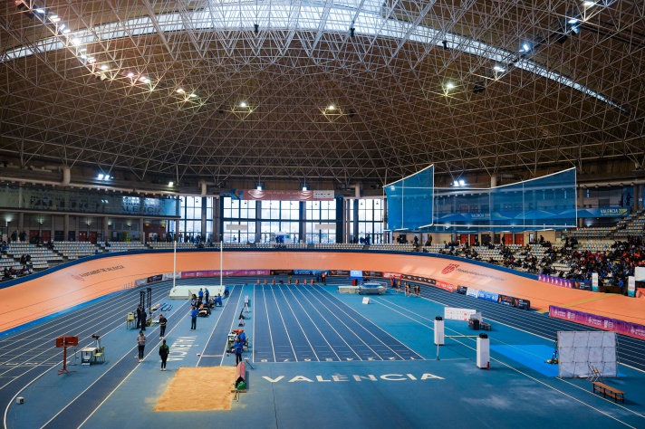 PLIEGO PARA LA CONTRATACIÓN DEL SERVICIO DE GESTIÓN DE TRASPORTES Y DESPLAZAMIENTOS INTERIORES EN AUTOBUSES DEL CAMPEONATO DE EUROPA DE ATLETISMO INDOOR VALENCIA 2027/PLEC PER A LA CONTRACTACIÓ DEL SERVICI DE GESTIÓ DE TRANSPORTS I DESPLAÇAMENTS INTERIORS EN AUTOBUSOS DEL CAMPIONAT  D'EUROPA D'ATLETISME INDOOR VALÈNCIA 2027